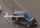  Scene violente în trafic: Un tânăr șofer a fost BĂTUT crunt de un taximetrist - IMAGINI care pot afecta emoțional