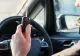 La doar 15 ani a furat o mașină și a făcut praf alte 4 autoturisme. A fost dat jos de la volan de alți șoferi