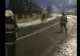 VIDEO Spectacol ridicol pe o șosea din Cluj. Un șofer s-a dezbrăcat în pielea goală, după ce a făcut accident
