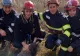 FOTO Cățel căzut într-un puț de 12 metri, SALVAT de alpiniști, la Hunedoara