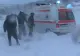 Momente DRAMATICE în Hunedoara: femeie cu piciorul rupt, dusă la ambulanță cu sania trasă de cai