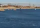 Imagini spectaculoase: un lac din România a fost transformat în patinoar natural 