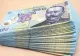 Sunt și PENSIONARI fericiți. Primesc lunar mai mulți bani decât MUGUR ISĂRESCU