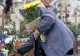 Un bărbat a încercat să violeze o femeie într-un cimitir din Constanța. Cum a reușit victima să scape