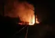 Momente de panică pe calea ferată. Un incendiu de vegetație a blocat 3 trenuri pe traseu