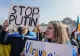 Protest de amploare în faţa Ambasadei Rusiei la Bucureşti împotriva războiului din Ucraina
