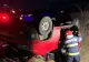 La 16 ani, s-a urcat la volan, a băgat mașina în gard, iar apoi a fugit de la locul faptei