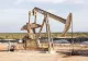 Marea Britanie va stopa importurile de petrol din Rusia până la finalul anului 2022