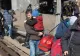 Ucraina deschide culoarele umanitare pentru evacuarea civililor - Trebuie deminat traseul spre Mariupol, blocat și devastat de ruși