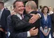 Gerhard Schroeder a discutat cu preşedintele Vladimir Putin în încercarea de a pune capăt războiului