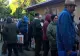 VIDEO Masa de Paște, mai SĂRACĂ ca niciodată: cozi URIAȘE pentru bani ÎMPRUMUTAȚI