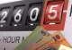 Soluția autorităților la o energie mai scumpă de 5 ori: Românii sunt puși să citească lunar contorul