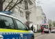 VIDEO | Alertă în Capitală. Bărbat înarmat, pus la pământ de polițiști