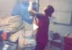 VIDEO – Dorel lovește din nou – A încercat să facă o gaură în tavan însă a ieșit un dezastru – Clipul a devenit viral