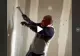 VIDEO – Un muncitor român s-a răzbunat pe angajatorul care nu l-a plătit. Cum i-a distrus toată lucrarea