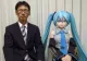 Japonezul căsătorit cu o hologramă, la un pas de divorț din cauza unor probleme tehnice