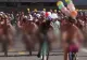 Protest inedit în Marea Britanie. Au pedalat dezbrăcați, în semn de respect pentru natură