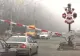 Un semafor CFR de pe DN 7 a blocat traficul rutier fără să treacă niciun tren. Reacția CFR