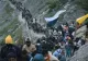 Tragedie în India - 13 MORȚI și 36 dispăruți la un templu din Cașmir, după ploile torențiale - Momentul viiturii - VIDEO