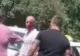 2 șoferi s-au luat la bătaie, pe un bulevard din Galați. Scene ȘOCANTE surprinse de martori - VIDEO