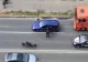 Scandal chiar în fața polițiștilor. Un șofer și un motociclist au fost la un pas să se ia la bătaie