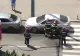 A vrut să-și dea foc pentru că-l părăsește soția și a căzut de la fereastra apartamentului. Scenă șocantă la Turnu Severin