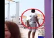VIDEO HALUCINANT pe plajă în România - Ce a putut să facă vânzătorul de porumb fiert