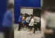 Poliția din Shanghai a încercat să carantineze un mall cu toți clienții în interior. Chinezii s-au îmbulzit spre ieșire - VIDEO