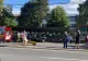 O mașină a intrat în plin într-o stație de autobuz, în Baia Mare! Un copil de 13 ani, transportat la spital