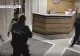 Cum au împușcat 9 polițiști un om pe care nu au reușit să-l imobilizeze: intervenție brutală, tânăr ucis cu sânge rece 