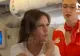 O rusoaică beată a făcut scandal la bordul unui avion - Imaginile au devenit virale - VIDEO
