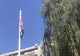 Drapelul britanic, arborat, la Ambasada Marii Britanii la Bucureşti pe timpul ceremoniilor de proclamare a noului monarh, Regele Charles al III-lea