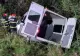  Un microbuz cu 2 adulți și 6 copii, răsturnat pe DN11 - Victimele sunt evaluate de personalul medical
