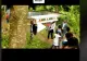 VIDEO – Momente uluitoare în timpul unei înmormântări – Toți oamenii prezenți au început să fugă