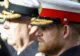 2 membri ai Familiei Regale n-au voie să poarte uniforma militară la înmormântarea Reginei. Unul este chiar prințul Harry