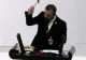Un deputat turc şi-a spart telefonul cu ciocanul, la tribuna Parlamentului - VIDEO