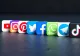 Decizie radicală la Moscova. Folosești Facebook și Instagram, ești împotriva Rusiei. Ce riscă utilizatorii ruși
