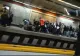 Iranul, pe un butoi de pulbere. Polițiștii au deschis focul într-o stație de metrou și au bătut mai multe femei în tren - VIDEO