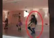 VIDEO – S-a filmat în timp ce dansa la sală – Imaginile au devenit virale – Abia la sfârșit îți dai seama despre ce e vorba