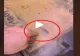VIDEO – Secretul pe care unele mașini îl au sub scaunul șoferului – Mulți au descoperit că au și ei această dotare