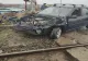 Autoturism lovit de tren, în Olt! Șoferul, amendat și lăsat fără permis după ce a ignorat semnalele de culoare roşie ale semaforului