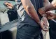 A furat un autoturism din parcare și apoi l-a vândut la fier vechi