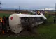 Accidente în lanț pe E 85, la Roșiori - 2 cisterne răsturnate, una cu motorină, alta cu apă, a pompierilor din Fălticeni, veniți la intervenție - FOTO