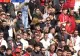 Moment halucinant la meciul lui Dinamo. Crainicul stadionului le-a cerut fanilor mingea înapoi: "Ţinând cont de situaţia financiară a echipei, returnaţi mingea"