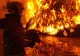 A stropit casa tatălui său cu benzină și i-a dat foc. Ce l-a supărat pe bărbat pentru a recurge la acest gest