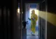 Alertă radioactivă în apropierea României. Traficanți de material radioactiv, reținuți în Serbia
