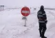 Peste 13 drumuri naționale ÎNCHISE în țară de ninsori și viscol - Se circulă în condiții de iarnă