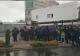 HAOS pe străzile din Arad, înainte de meciul UTA Arad - Universitatea Cluj. Suporterii s-au luat la bătaie chiar în centrul orașului