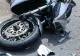 Accident violent în Vâlcea: 2 victime - Un motociclist, grav rănit după ce a fost lovit de o mașină - A fost chemat elicopterul SMURD