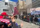 America divizată: Susținători și opozanți ai lui Trump, aproape să se ia la bătaie în fața tribunalului din Manhattan. FOTO
